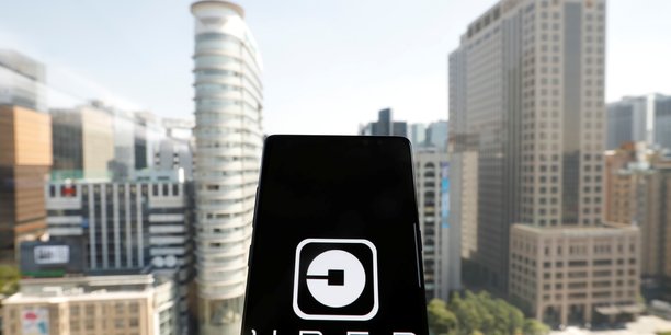 Uber parvient a un accord de gouvernance, fait entrer softbank[reuters.com]