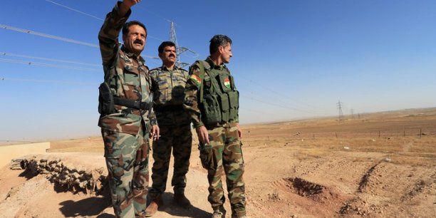 Exode de civils kurdes face a l'armee irakienne[reuters.com]
