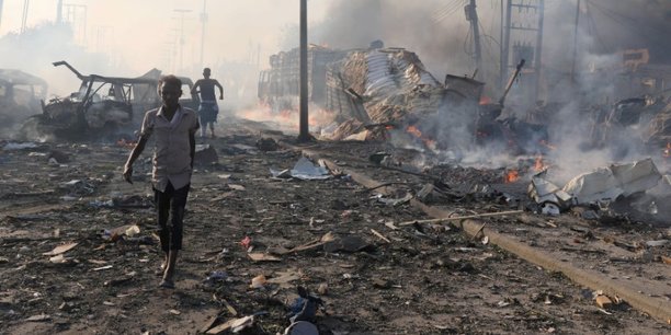 Le bilan des attentats de mogadiscio revise a 358 morts[reuters.com]