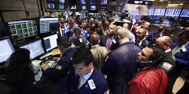 Wall street finit etale[reuters.com]