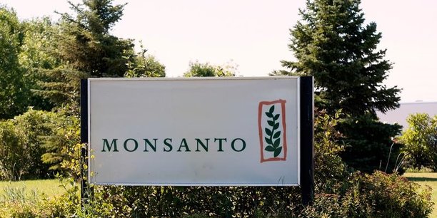 Pour Monsanto l'intérêt de la plate-forme ne consiste pas que dans les recettes de sa commercialisation: d'importants avantages sont surtout attendus des données qu'elle permettra de collecter.