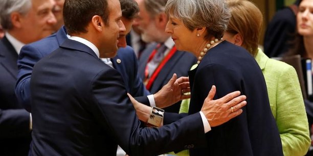 Macron: pas question de rogner la phase 1 des negociations sur le brexit[reuters.com]