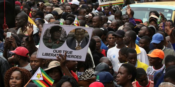 Robert mugabe a 24 heures pour quitter la presidence du zimbabwe[reuters.com]