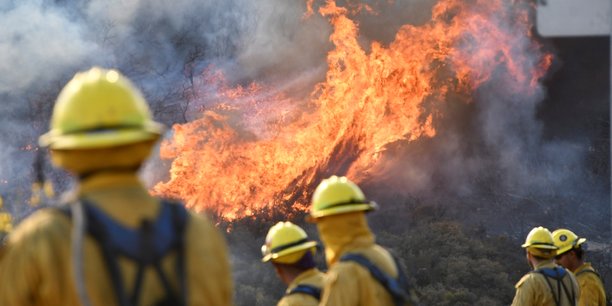 Accalmie sur le front des incendies en californie[reuters.com]