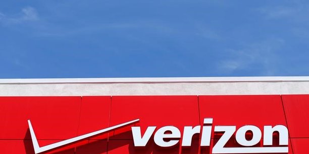 Verizon va payer 2,25 milliards de dollars pour le streaming de la nfl[reuters.com]