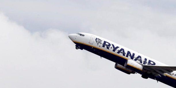 Les pilotes de ryanair a dublin votent en faveur d'une greve[reuters.com]