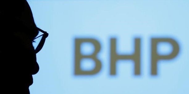 Bhp engage 4 banques pour sortir du petrole de schiste[reuters.com]