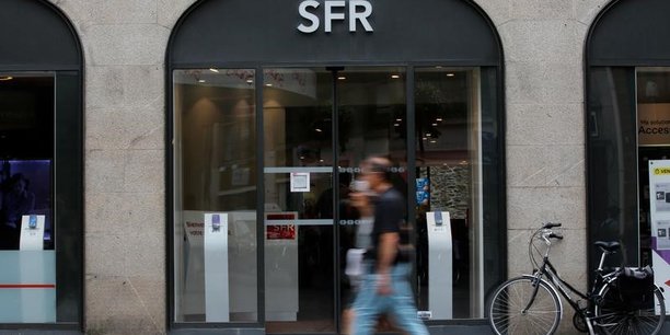 Sfr confirme renoncer a son projet de fibrer la france[reuters.com]