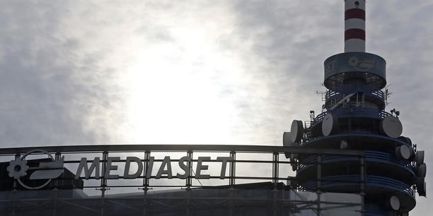 Mediaset soumet sa reforme a ses actionnaires face a vivendi[reuters.com]