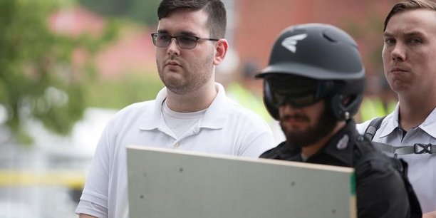 Un supremaciste blanc inculpe d'assassinat apres charlottesville[reuters.com]