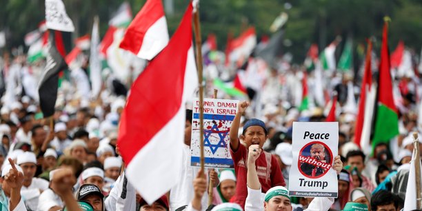 Manifestation a djakarta contre la decision de trump sur jerusalem[reuters.com]