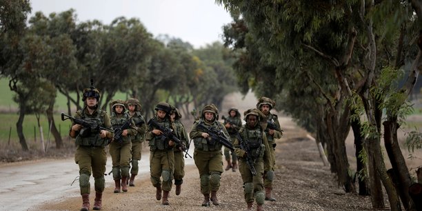 Israel vise des cibles du hamas a gaza[reuters.com]