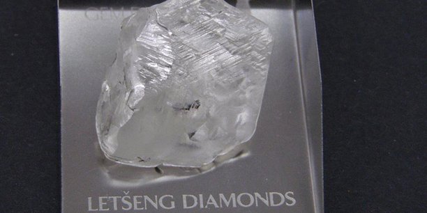 Il suffit d'acheter Foret diamant à sec LUKAS DTB Ø 45 mm, pour