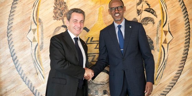 L'ancien président français Nicolas Sarkozy et Paul Kagamé, président du Rwanda et président en exercice de l'Union africaine.