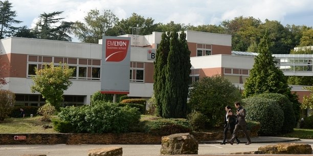 L'actuel campus d'emlyon, à Ecully (Rhône).