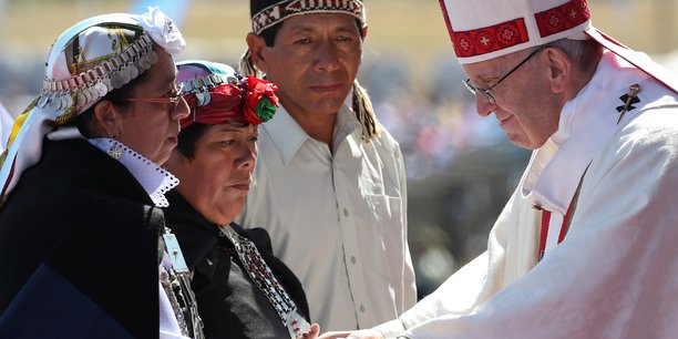Le pape en terre mapuche prone la non-violence[reuters.com]