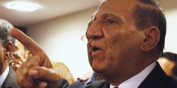 Egypte: l'armee s'oppose a la candidature de son ex-chef a la presidence[reuters.com]