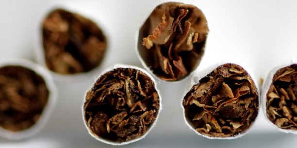 Le voyage à Andorre sera désormais moins rentable pour acheter du tabac.