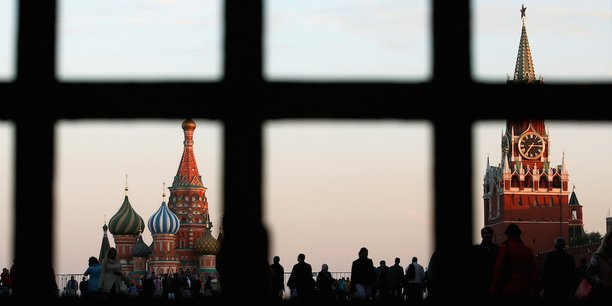 La Russie a traversé en 2015 et 2016 sa plus longue récession depuis l'arrivée au pouvoir de Vladimir Poutine il y a 18 ans.