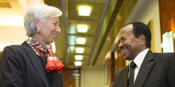 Cet appui s'inscrit dans le cadre d'un programme conclu par le pays avec le Fonds monétaire international (FMI) l'année dernière. Ici Christine Lagarde, DG du FMI échangeant avec Paul Biya, président du Cameroun.