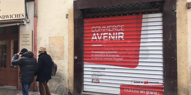 Les locaux disponibles à la location à Toulouse font l'objet d'un affichage spécial sur leur devanture.