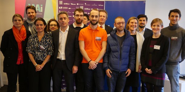 Le jury et les lauréats d'Ile-de-France du Prix 10000 startups pour changer le monde.