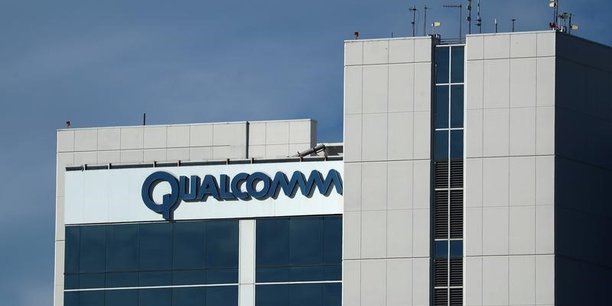 Qualcomm releve son offre a 44 milliards de dollars sur nxp, selon le wsj[reuters.com]