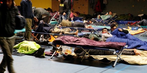 Le conseil d'etat refuse de suspendre la circulaire migrants[reuters.com]