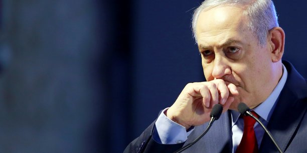 Un proche de netanyahu accepterait de temoigner dans une enquete[reuters.com]