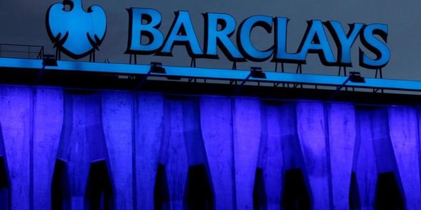 Barclays retablit le dividende plein, profit moins bon que prevu[reuters.com]