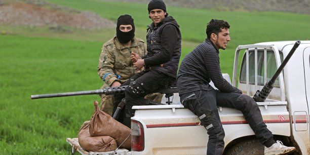 Les ypg kurdes demandent l'aide de l'armee syrienne a afrin[reuters.com]