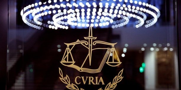 La cour de justice de l'union europeenne condamne le regime fiscal des multinationales aux pays-bas[reuters.com]