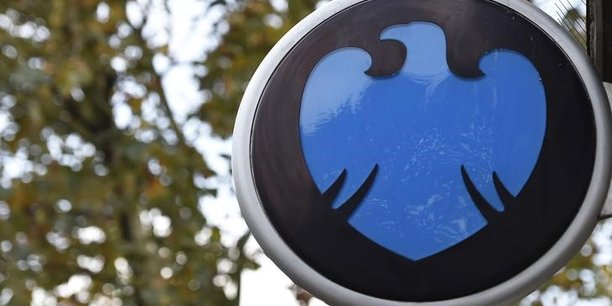 Barclays reduit la remuneration de son dg vise par une enquete[reuters.com]