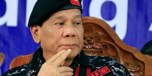 Duterte invite les autres pays a quitter la cpi a leur tour[reuters.com]