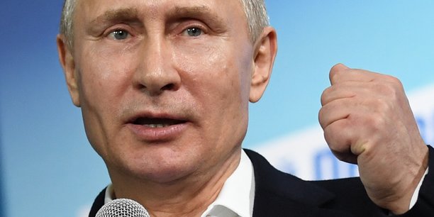 Vladimir poutine reelu a la presidence russe[reuters.com]