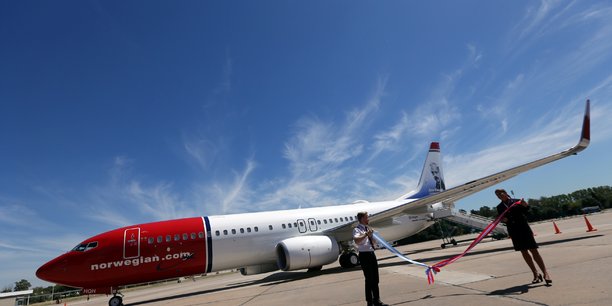 Norwegian augmente son capital, avertit sur ses resultats[reuters.com]
