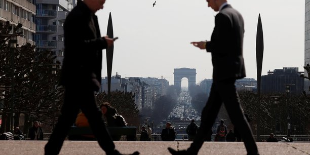 France: bond des intentions d'embauches des entreprises[reuters.com]