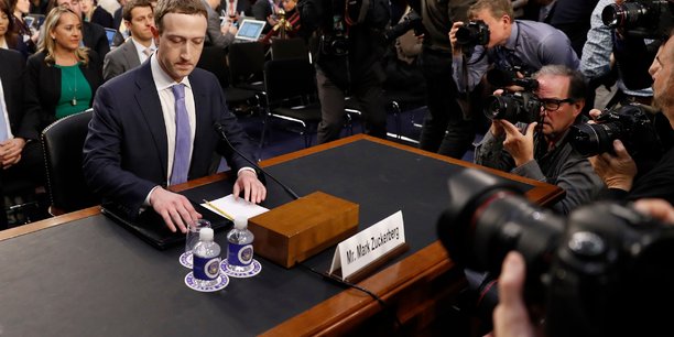 Le fondateur de Facebook, Mark Zuckerberg, a été confronté aux questions des membres de la Chambre du Congrès américain en avril 2018.