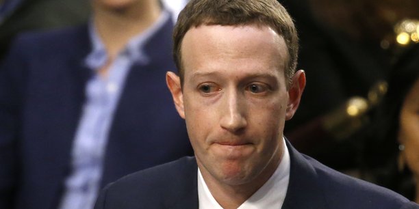 Mark Zuckerberg, Pdg et co-fondateur de Facebook, a présenté ses excuses officielles devant le Congrès américain, mardi 10 avril, lors de son audition sur l'affaire Cambridge Analytica.