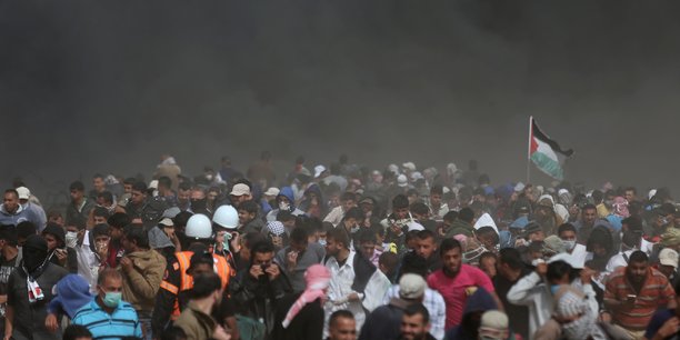 L'armee israelienne tue deux palestiniens a la frontiere avec gaza[reuters.com]