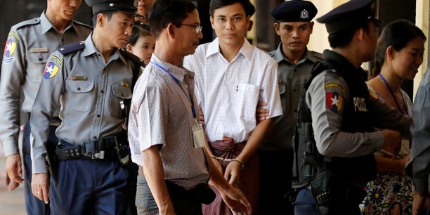 Les journalistes encourent une peine de 14 ans de prison[reuters.com]