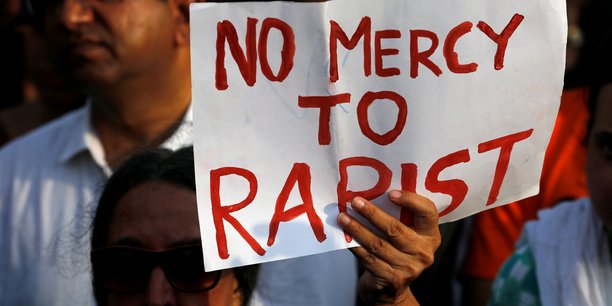 Le gouvernement indien approuve la peine de mort pour les violeurs d'enfants[reuters.com]