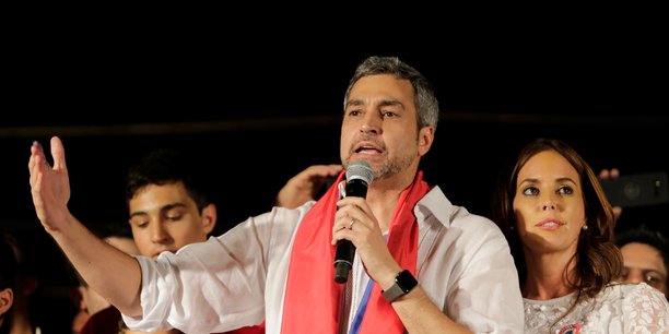 Mario abdo, du parti colorado, elu president du paraguay[reuters.com]