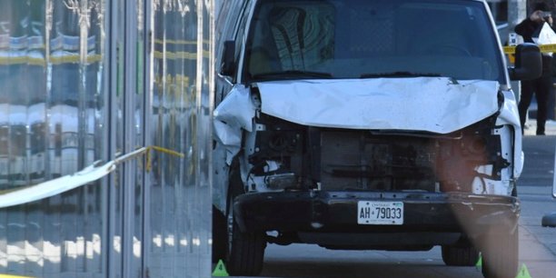 Dix morts dans une attaque a la voiture-belier a toronto[reuters.com]