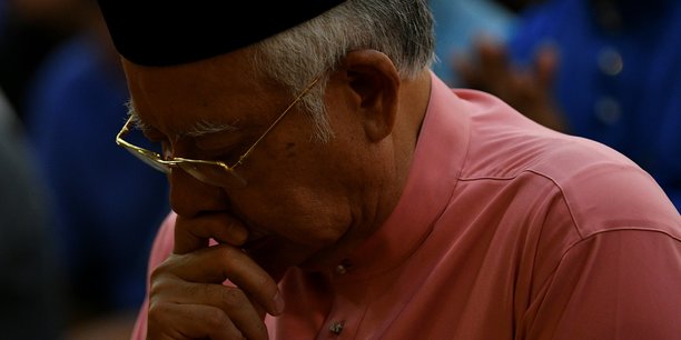 Perquisition au domicile de l'ex-premier ministre malaisien[reuters.com]