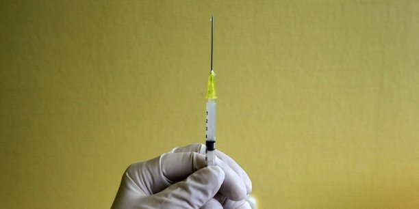 Ebola: debut lundi d'une campagne de vaccination en republique democratique du congo[reuters.com]