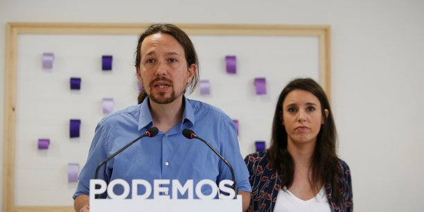 Espagne: l'avenir du chef de podemos entre les mains des adherents[reuters.com]