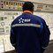 Un employe d'edf sur le site de l'epr de flamanville