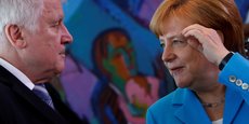 La chancelière allemande Angela Merkel (CDU) et son ministre de l'Intérieur, Horst Seehofer (CSU), sont en désaccord profond sur la gestion de la crise migratoire.