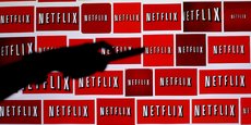 Depuis l'arrivée des grandes plateformes de vidéo à la demande comme Netflix ou Amazon, la télévision payante traditionnelle est en grande perte de vitesse aux Etats-Unis.